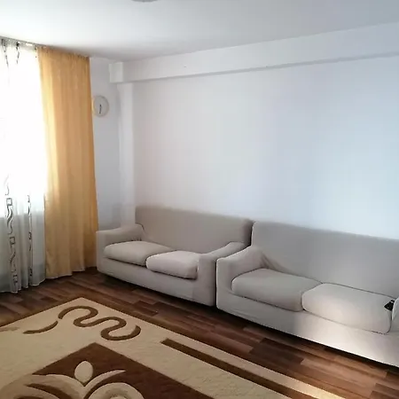Spring House Apartment